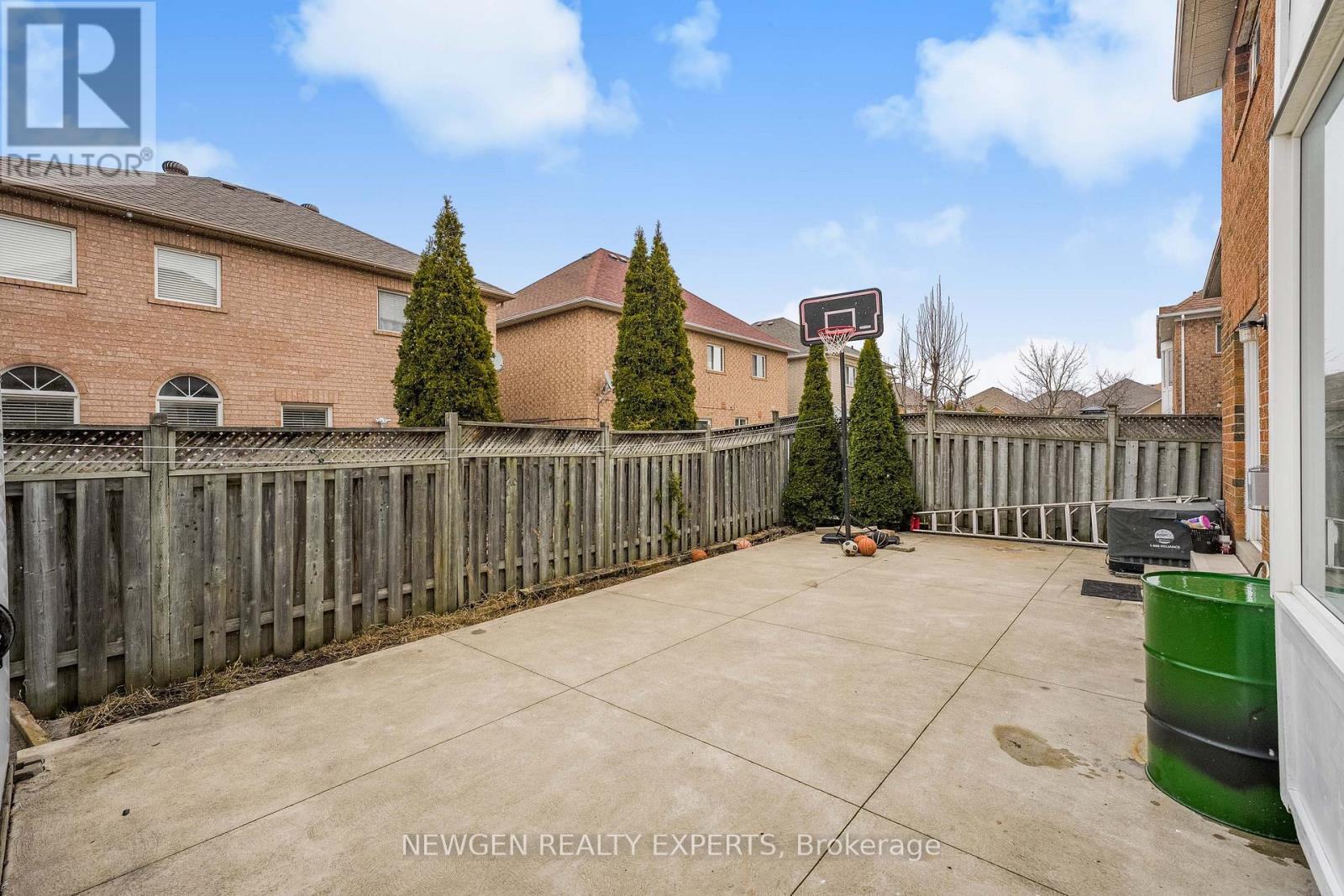 5 Wildhorse Lane, Brampton, Ontario  L6R 2E5 - Photo 33 - W12210313