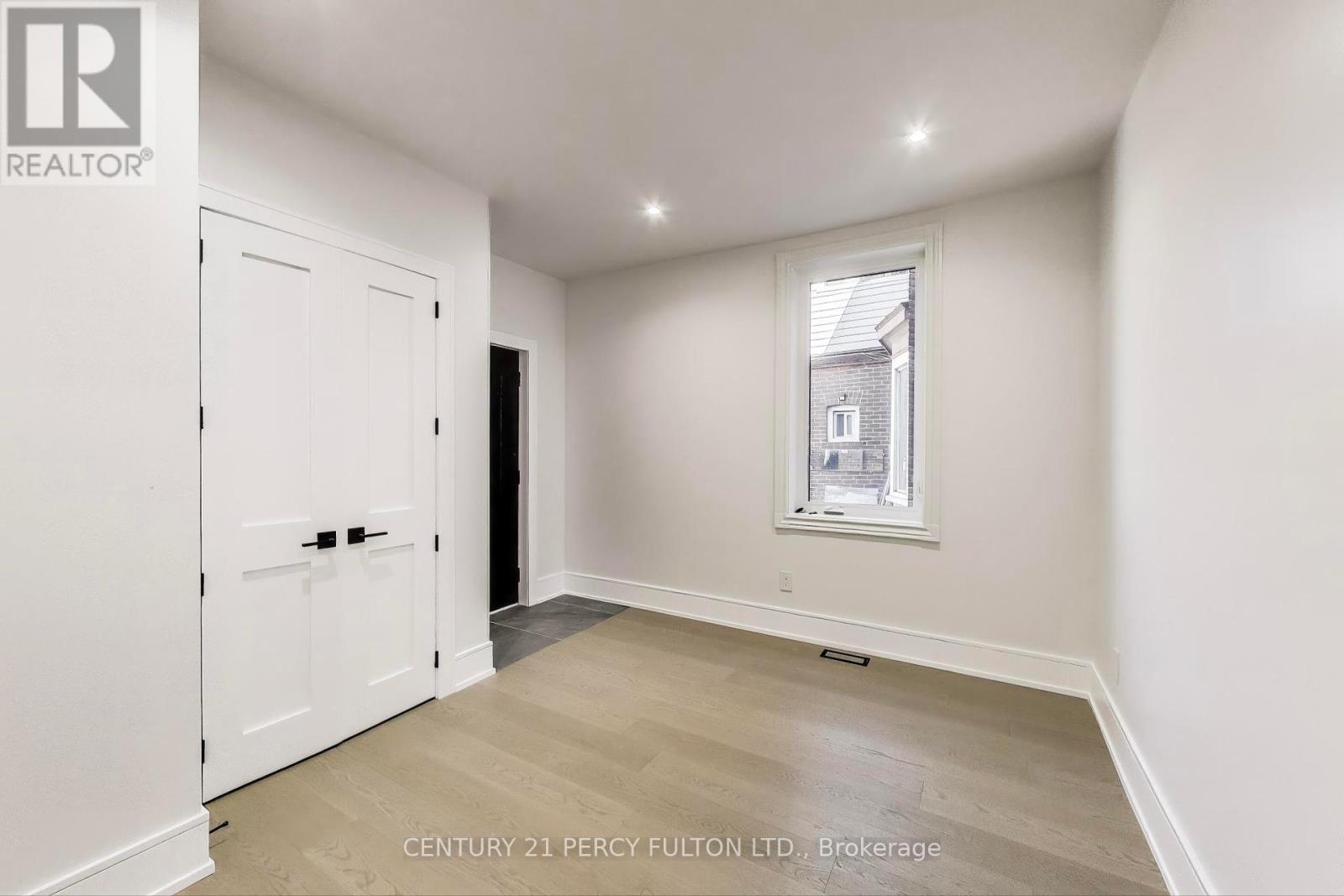 Unit 2 - 18 Springhurst Avenue, Toronto (South Parkdale), Ontario  M6K 1A9 - Photo 8 - W12210319