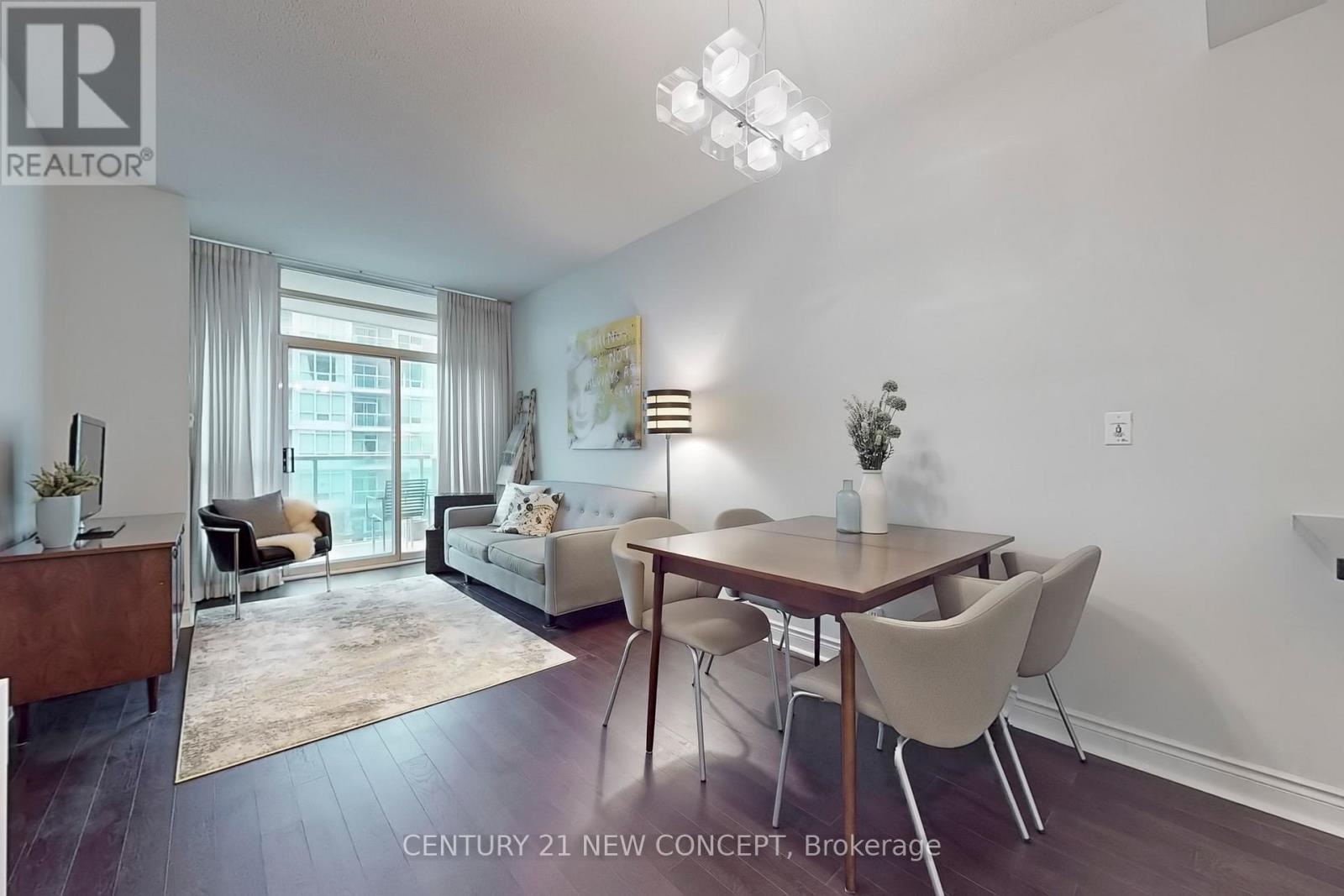 704 - 1900 Lake Shore Boulevard W, Toronto, Ontario  M6S 1A4 - Photo 16 - W12210325