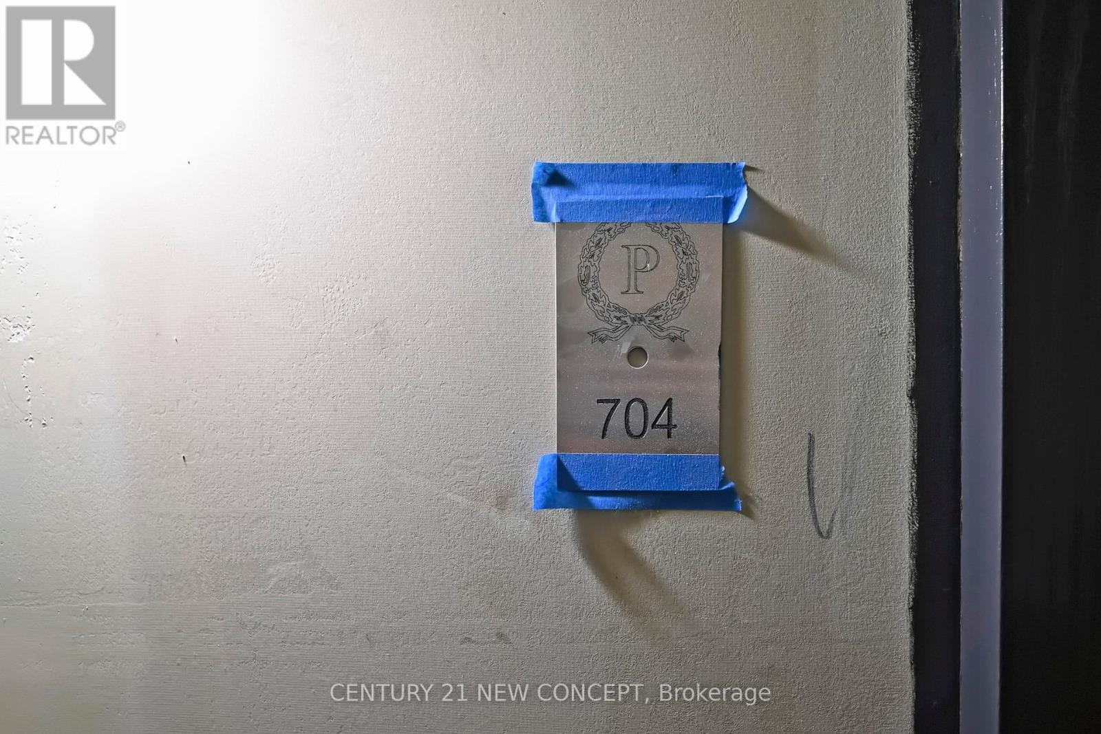 704 - 1900 Lake Shore Boulevard W, Toronto, Ontario  M6S 1A4 - Photo 32 - W12210325