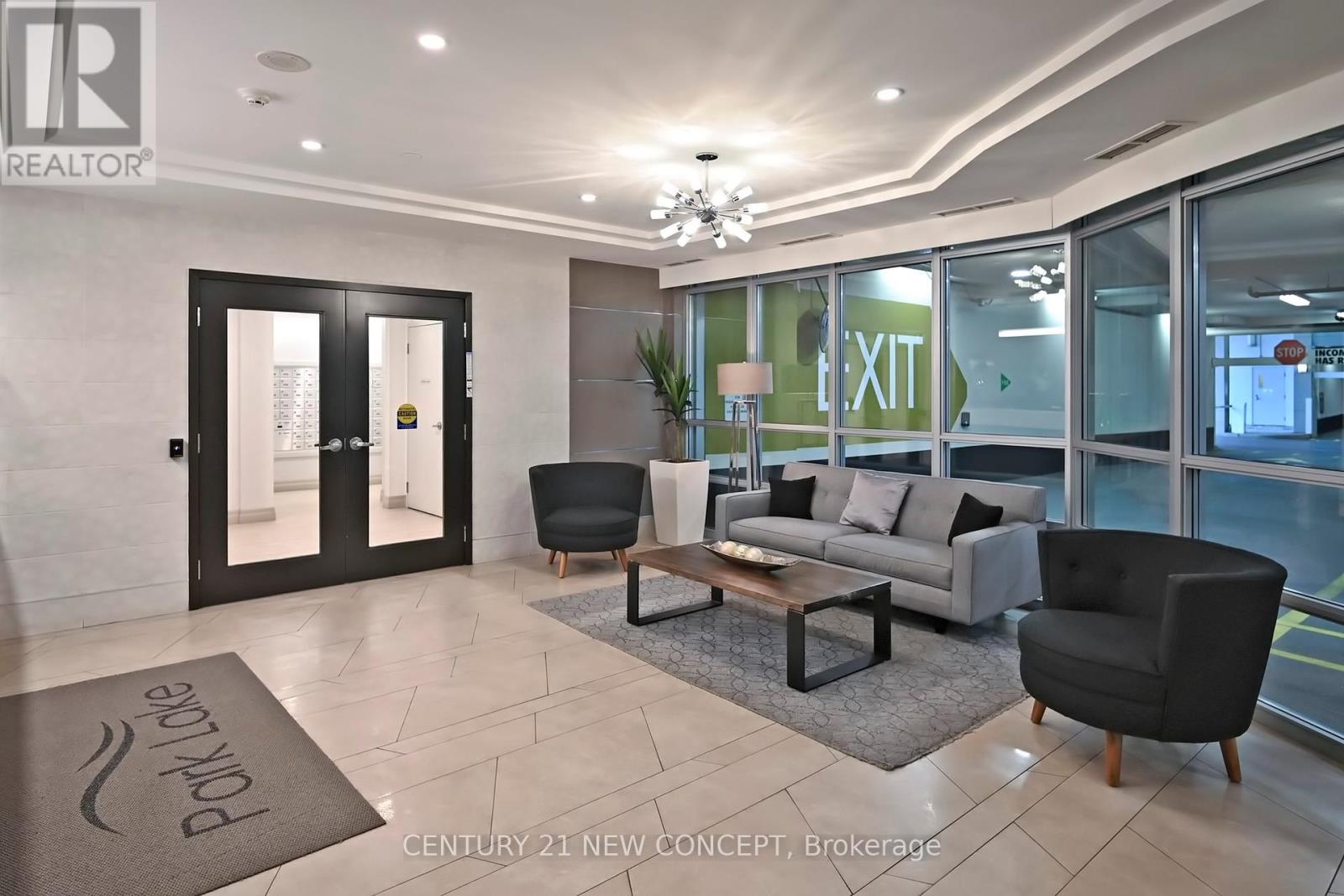 704 - 1900 Lake Shore Boulevard W, Toronto, Ontario  M6S 1A4 - Photo 7 - W12210325