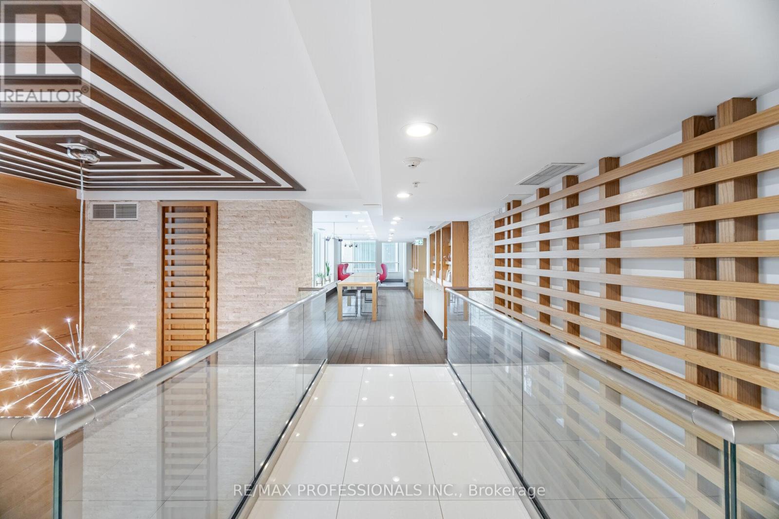 2302 - 155 Legion Road N, Toronto, Ontario  M8Y 0A7 - Photo 31 - W12210348