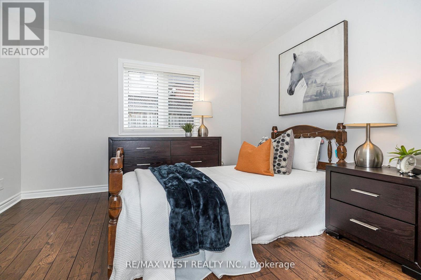 17 Forest Path Court, Toronto, Ontario  M9V 1L4 - Photo 25 - W12210353