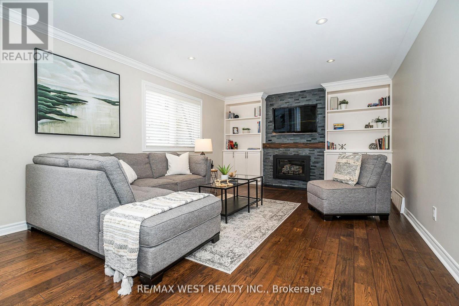 17 Forest Path Court, Toronto, Ontario  M9V 1L4 - Photo 27 - W12210353