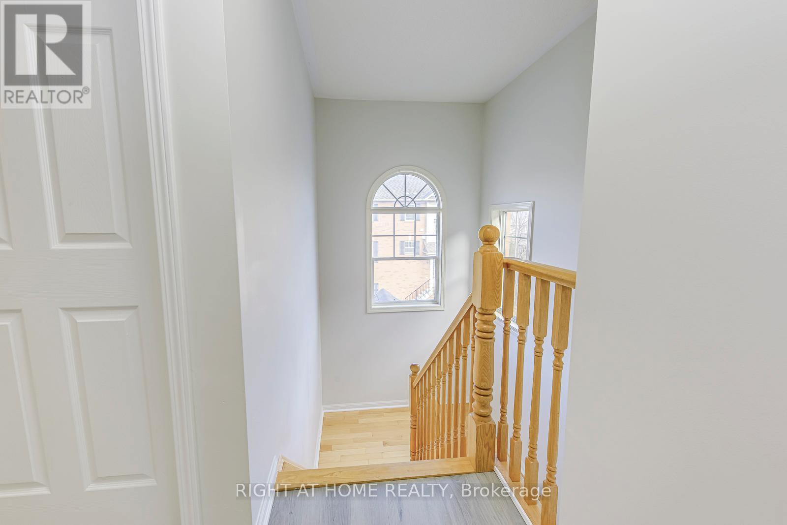 2872 Garnethill Way, Oakville, Ontario  L6M 5E8 - Photo 20 - W12210355