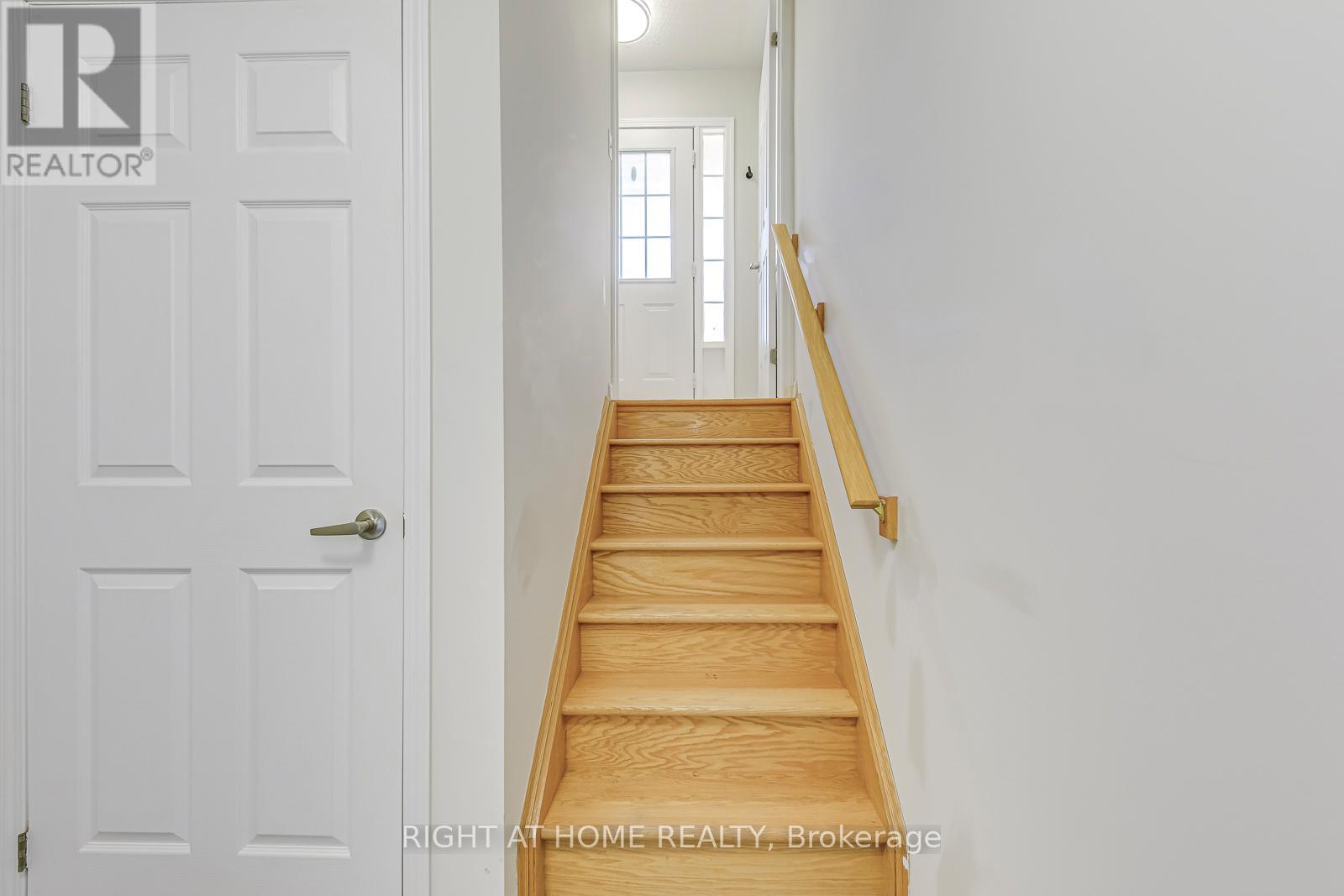 2872 Garnethill Way, Oakville, Ontario  L6M 5E8 - Photo 33 - W12210355