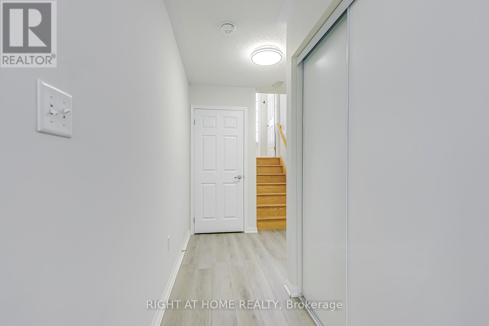 2872 Garnethill Way, Oakville, Ontario  L6M 5E8 - Photo 34 - W12210355