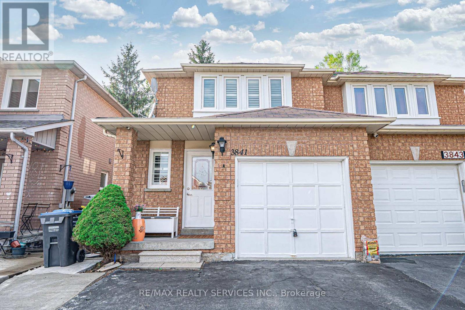 3841 DENSBURY DRIVE, Mississauga, Ontario
