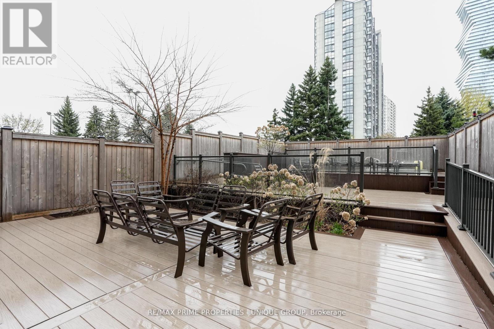706 - 300 Webb Drive, Mississauga, Ontario  L5B 3W3 - Photo 42 - W12210381