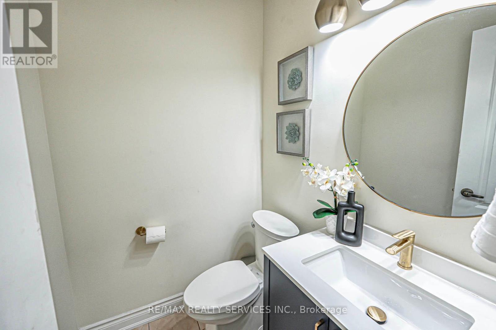63 Links Lane, Brampton, Ontario  L6Y 5H2 - Photo 22 - W12210410