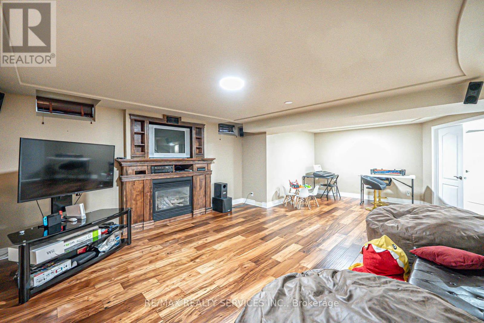 63 Links Lane, Brampton, Ontario  L6Y 5H2 - Photo 33 - W12210410