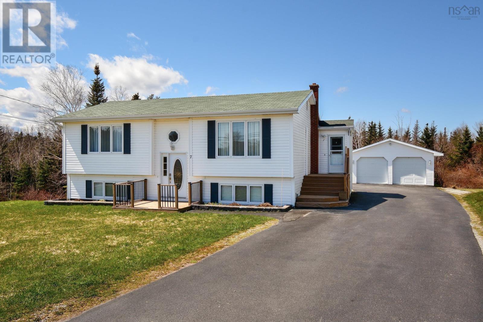 7 Pine Ridge Drive, Port Hawkesbury, Nova Scotia  B9A 2L3 - Photo 1 - 202408284