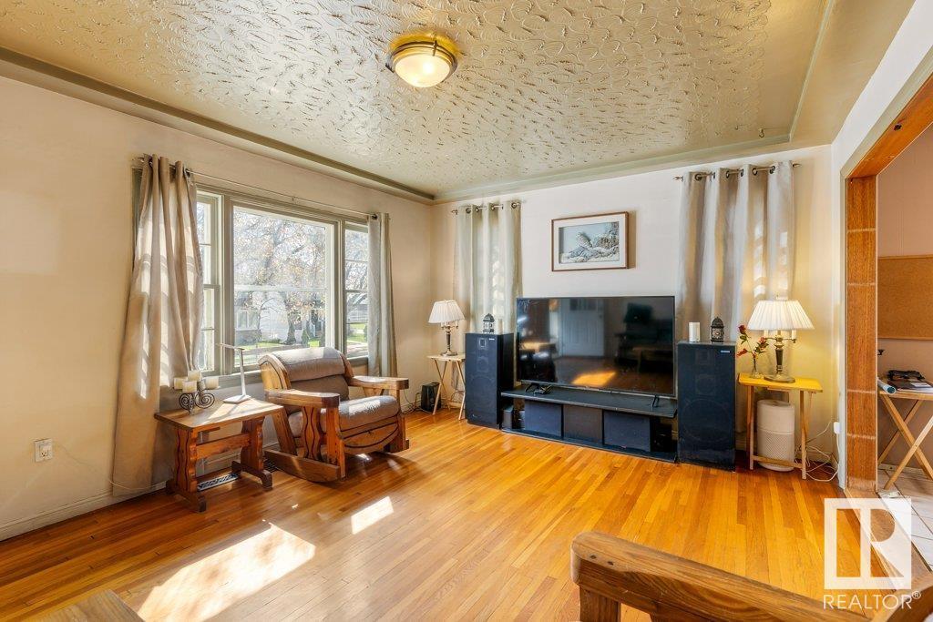 Property at 12610 69ST NW image 3
