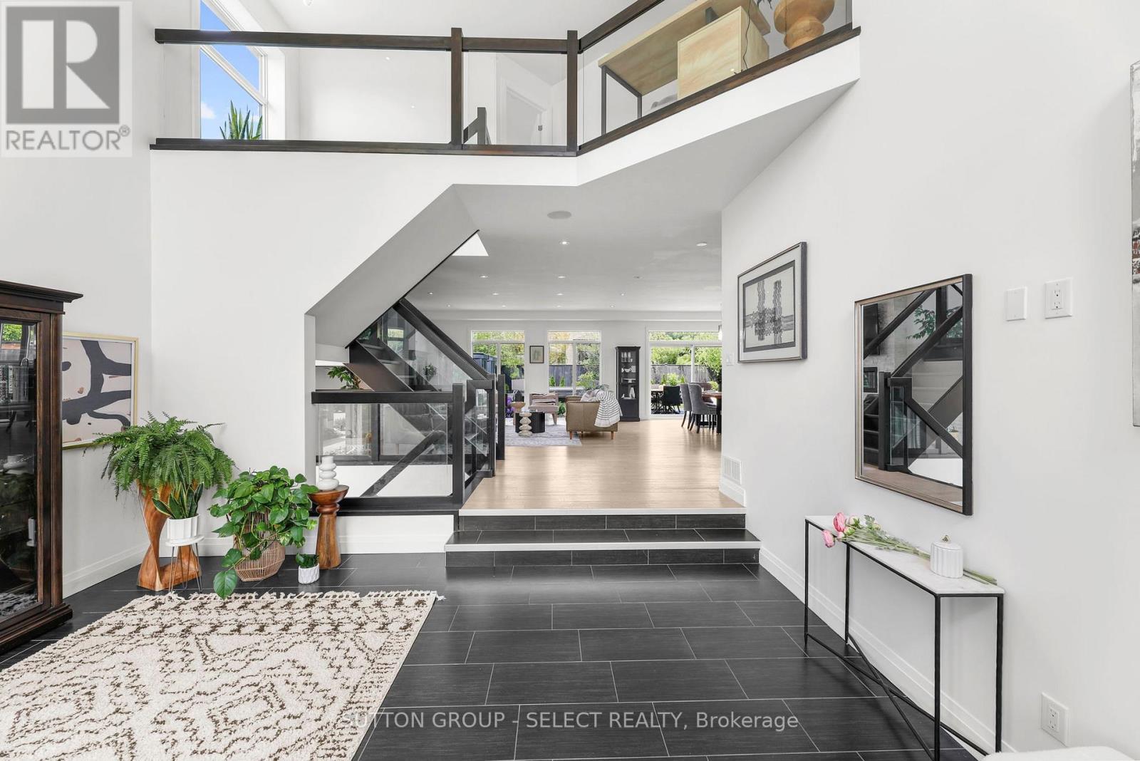 710 Hickoryridge Common S, London North (North R), Ontario  N6G 0M8 - Photo 16 - X12210462