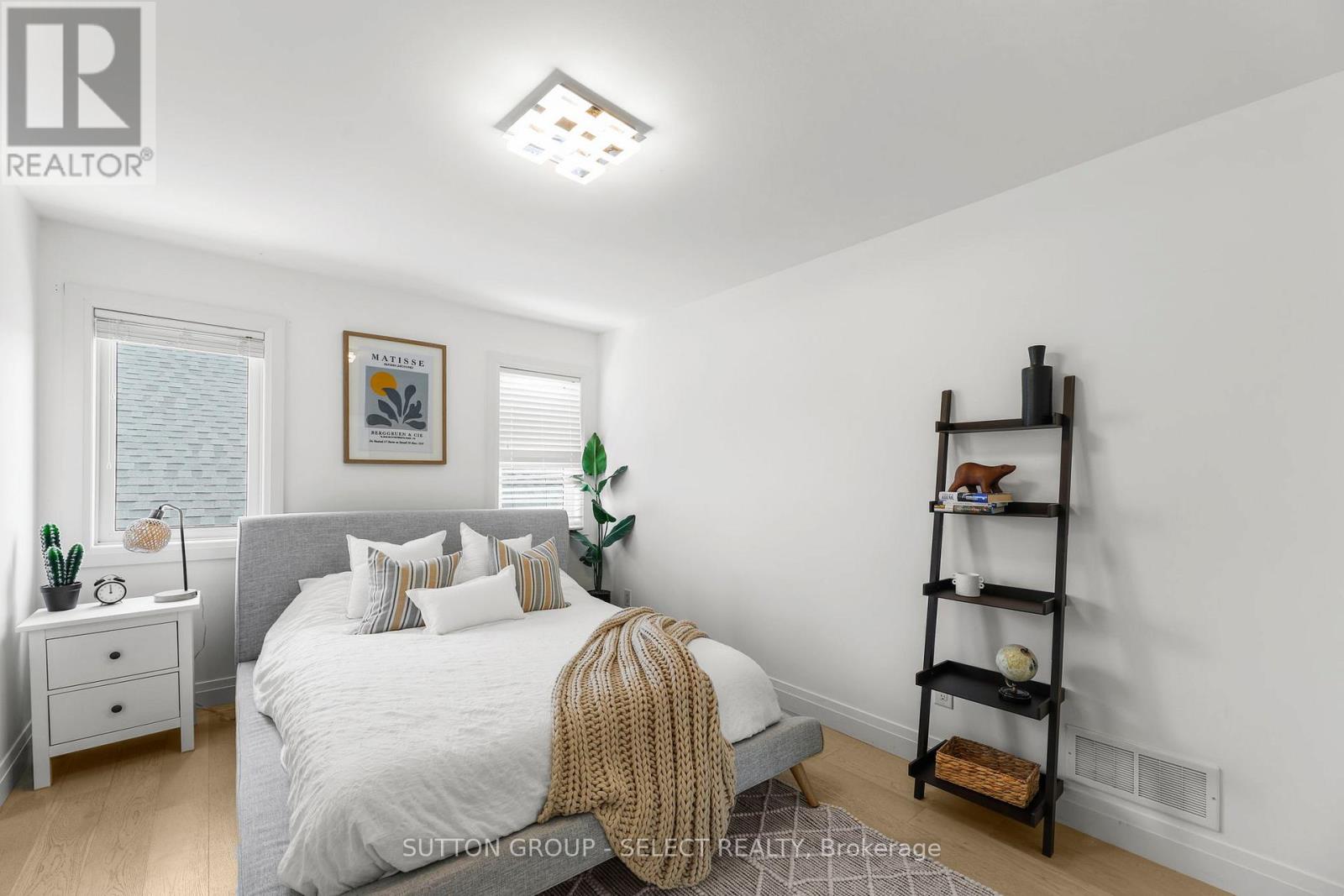 710 Hickoryridge Common S, London North (North R), Ontario  N6G 0M8 - Photo 32 - X12210462