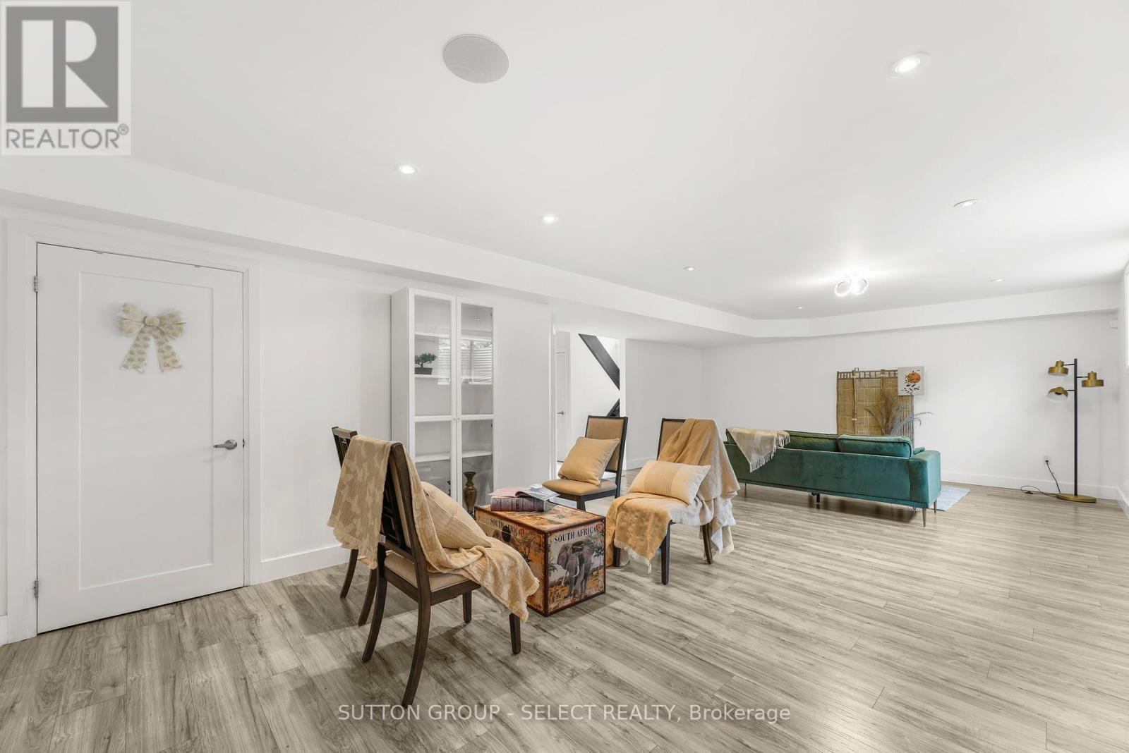 710 Hickoryridge Common S, London North (North R), Ontario  N6G 0M8 - Photo 38 - X12210462