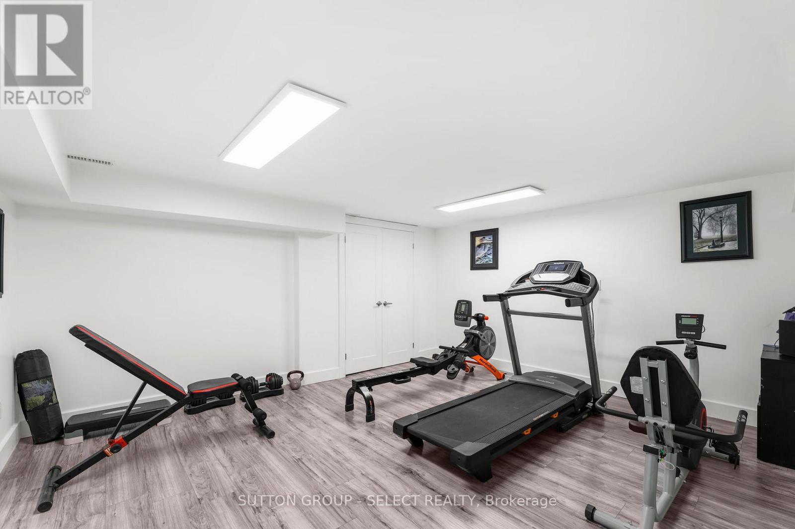 710 Hickoryridge Common S, London North (North R), Ontario  N6G 0M8 - Photo 39 - X12210462