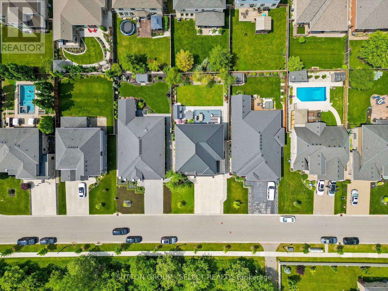 710 Hickoryridge Common S, London North (North R), Ontario  N6G 0M8 - Photo 49 - X12210462