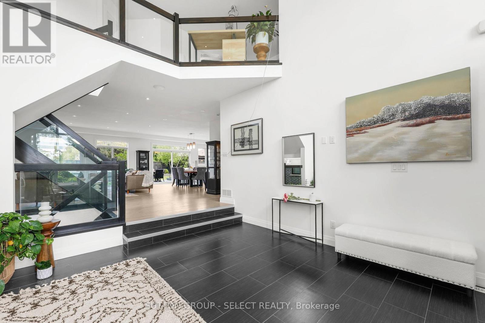 710 Hickoryridge Common S, London North (North R), Ontario  N6G 0M8 - Photo 5 - X12210462