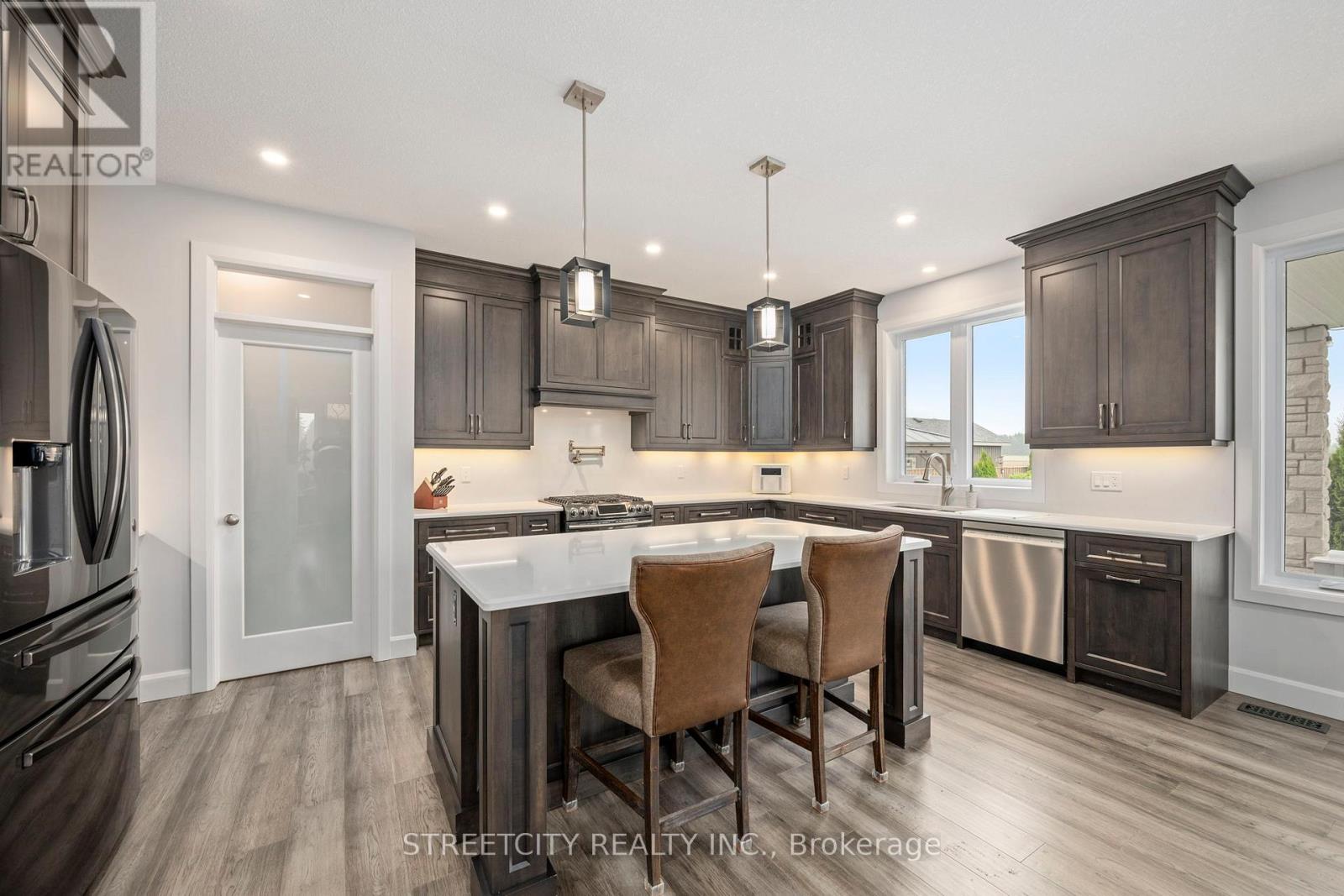 9316 Union Road, Southwold (Shedden), Ontario  N0L 2E0 - Photo 10 - X12210491