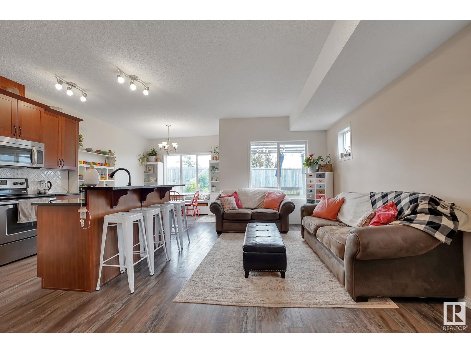 50 Hartwick Mr, Spruce Grove, Alberta  T7X 0L8 - Photo 6 - E4441504