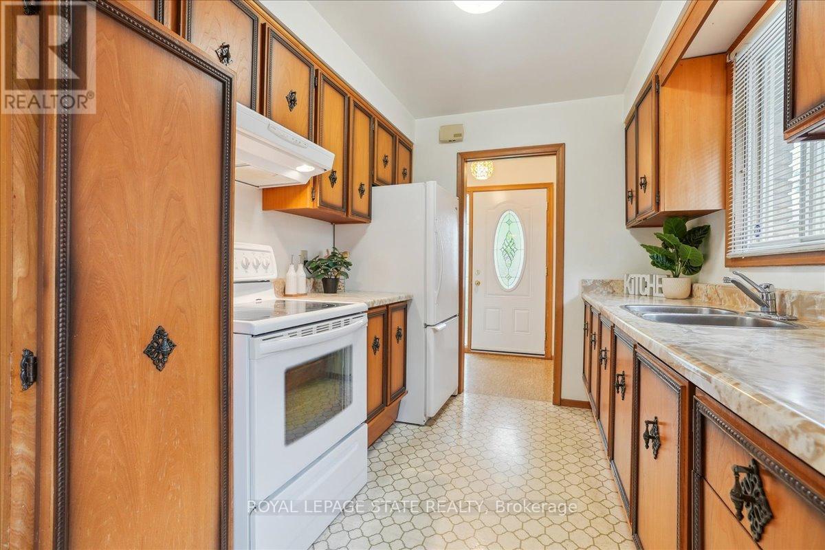 122 Glen Castle Drive, Hamilton, Ontario  L8K 5Z5 - Photo 16 - X12210177