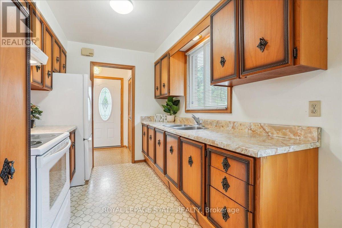 122 Glen Castle Drive, Hamilton, Ontario  L8K 5Z5 - Photo 17 - X12210177