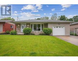 122 GLEN CASTLE DRIVE, Hamilton, Ontario