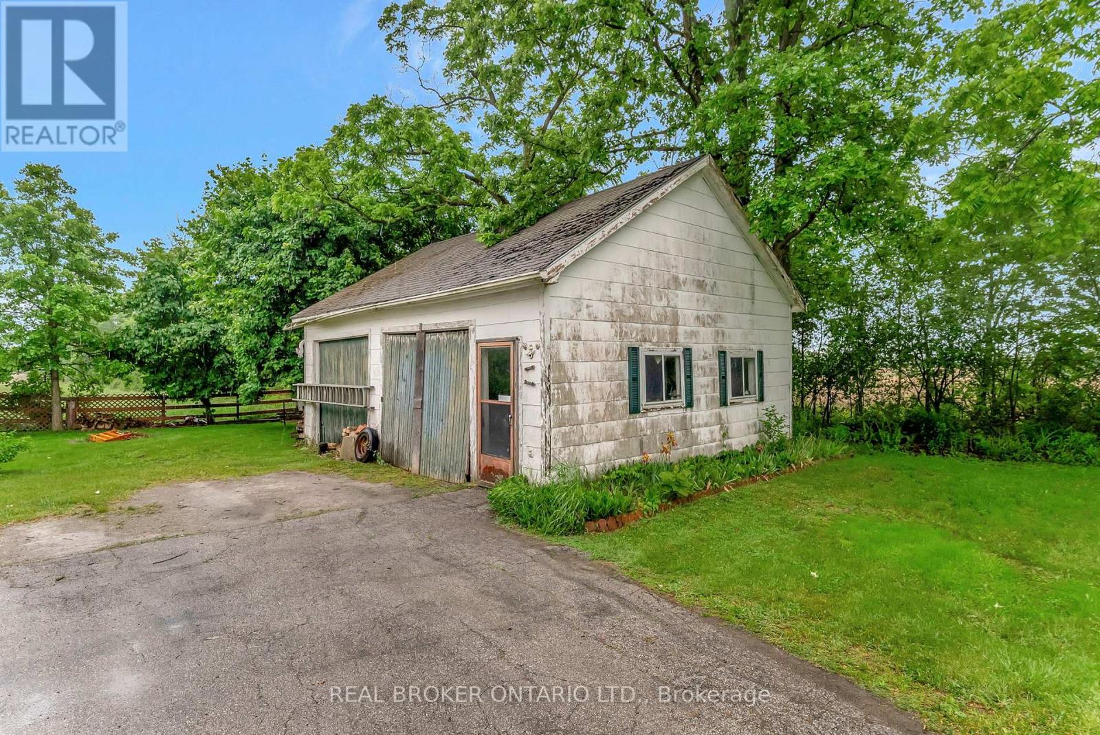 667 Concession 14 Road, Haldimand, Ontario  N0A 1H0 - Photo 36 - X12210196