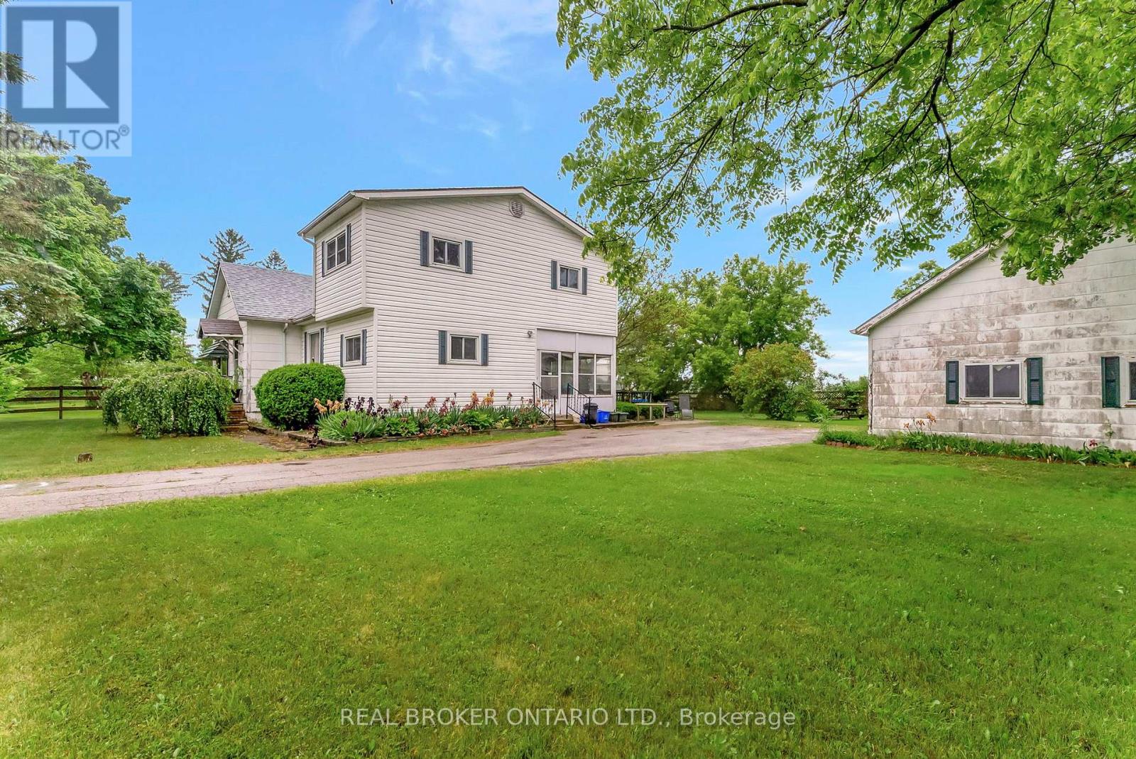 667 Concession 14 Road, Haldimand, Ontario  N0A 1H0 - Photo 38 - X12210196
