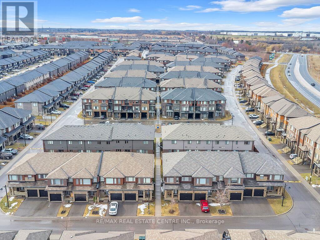 177 - 30 Times Square Boulevard, Hamilton, Ontario  L8J 0M1 - Photo 4 - X12210212