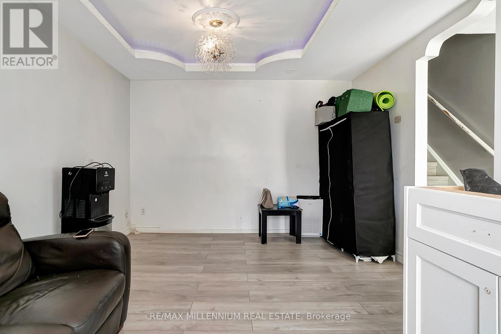 286 Driftwood Drive, Kitchener, Ontario  N2N 1X6 - Photo 11 - X12210216