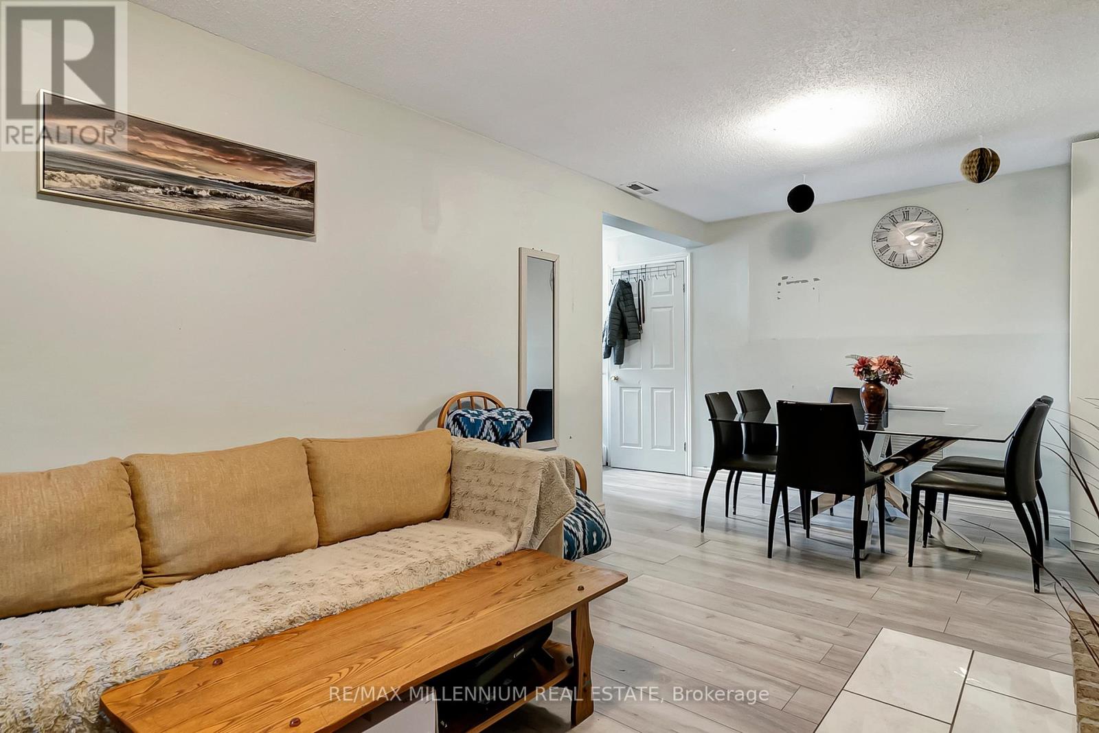 286 Driftwood Drive, Kitchener, Ontario  N2N 1X6 - Photo 16 - X12210216