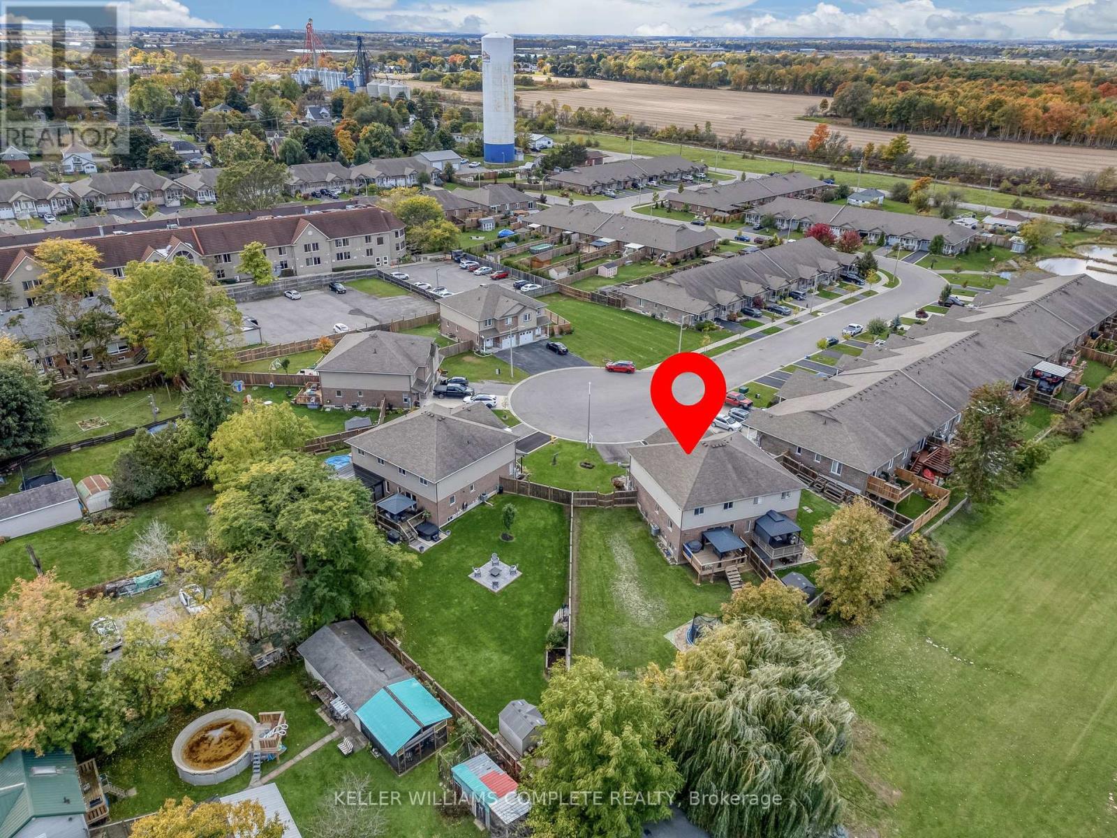 103 Macneil Court, Haldimand, Ontario  N0A 1H0 - Photo 7 - X12210287