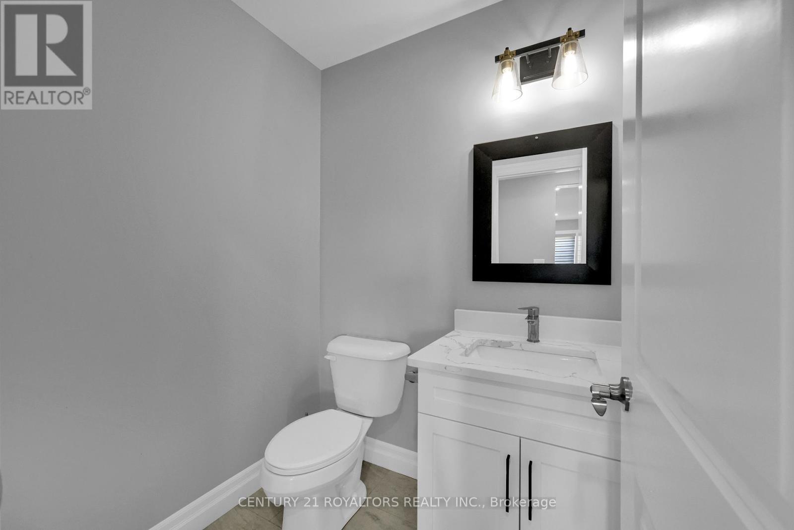 98 Warwick Drive, Chatham-Kent, Ontario  N7M 0T9 - Photo 12 - X12210293
