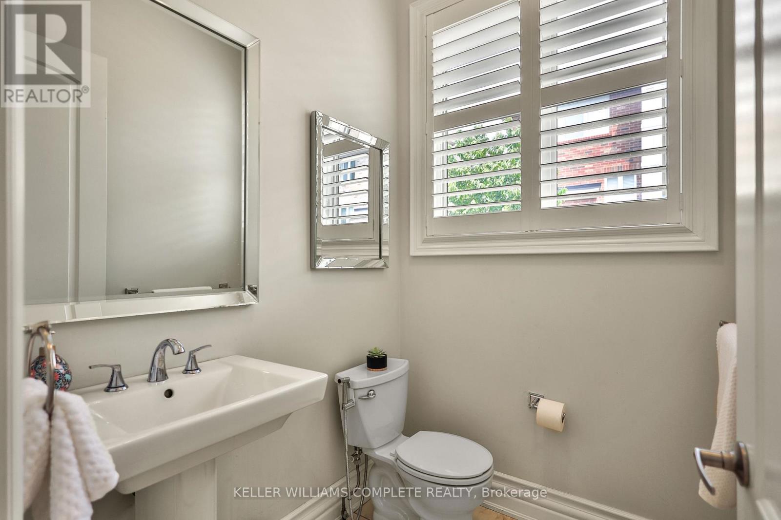 220 Moorland Crescent, Hamilton, Ontario  L9K 1S6 - Photo 17 - X12210329