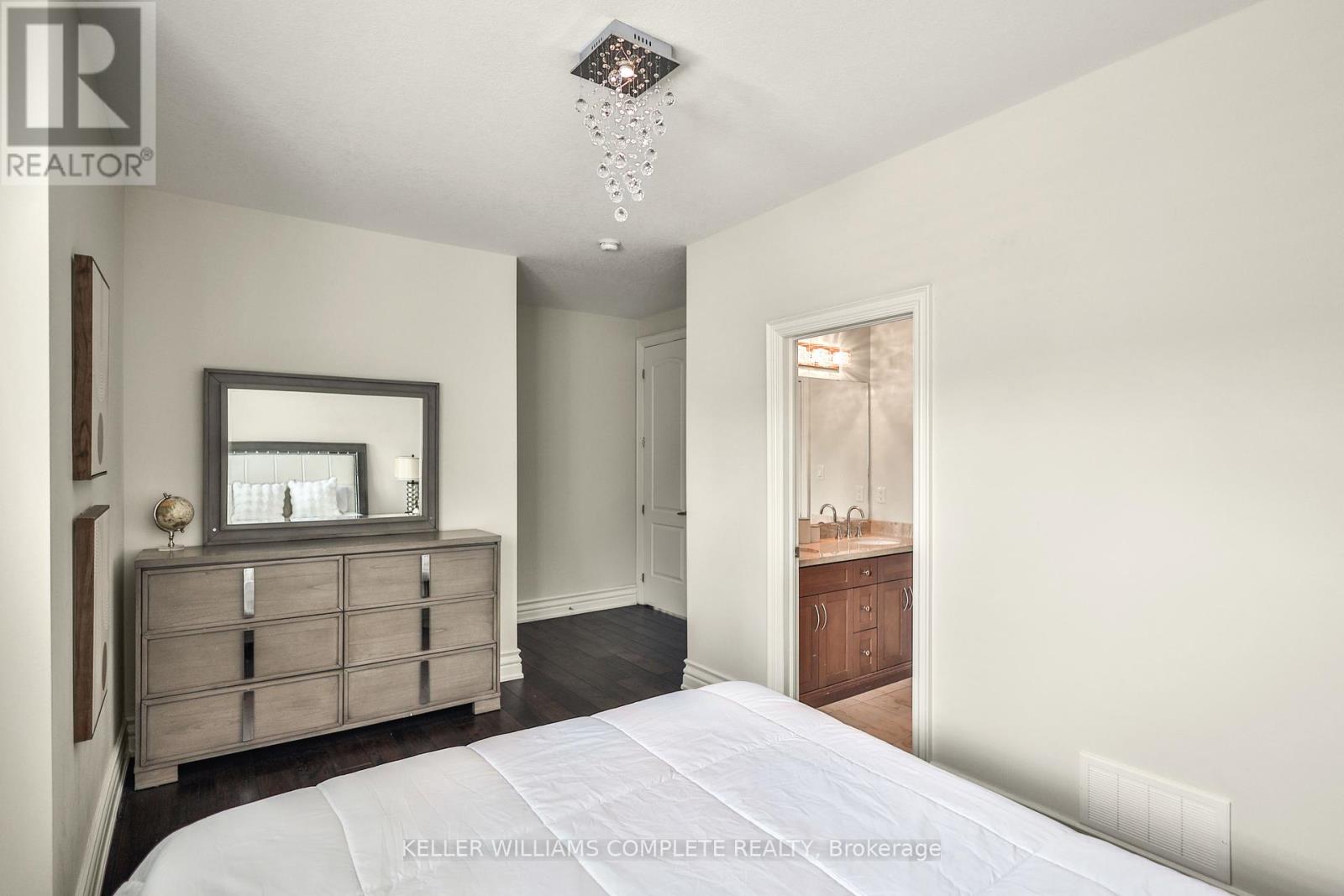220 Moorland Crescent, Hamilton, Ontario  L9K 1S6 - Photo 30 - X12210329