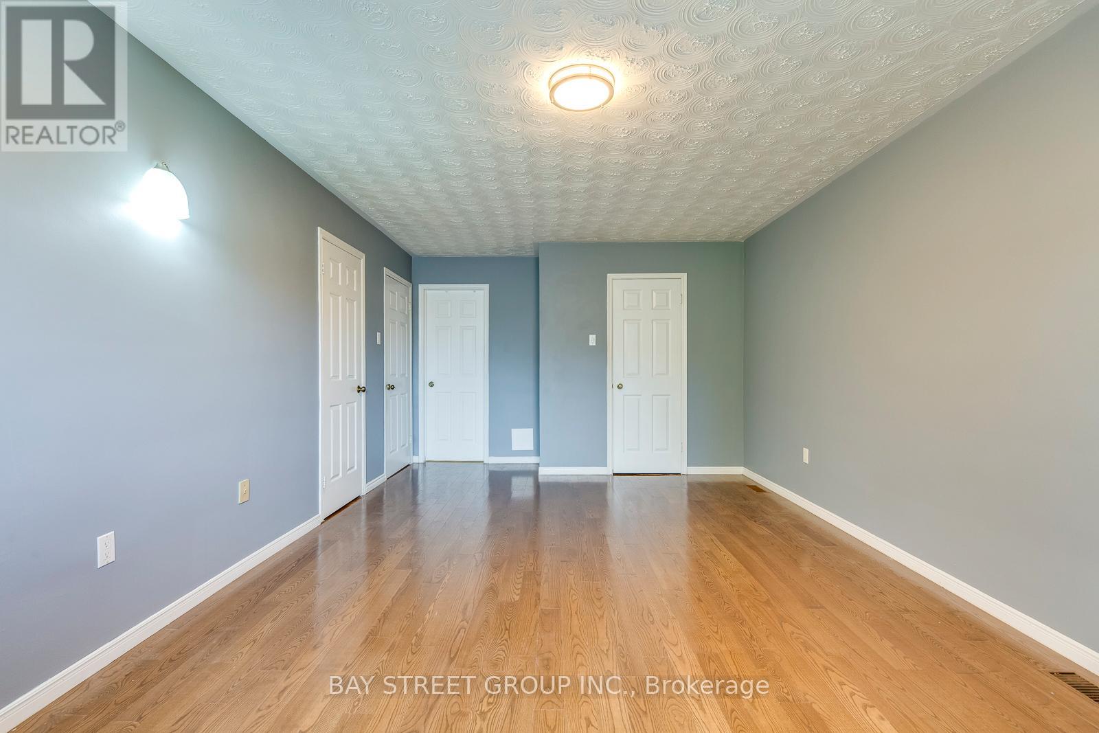 55 Milano Court, Hamilton, Ontario  L9C 6W9 - Photo 18 - X12210361