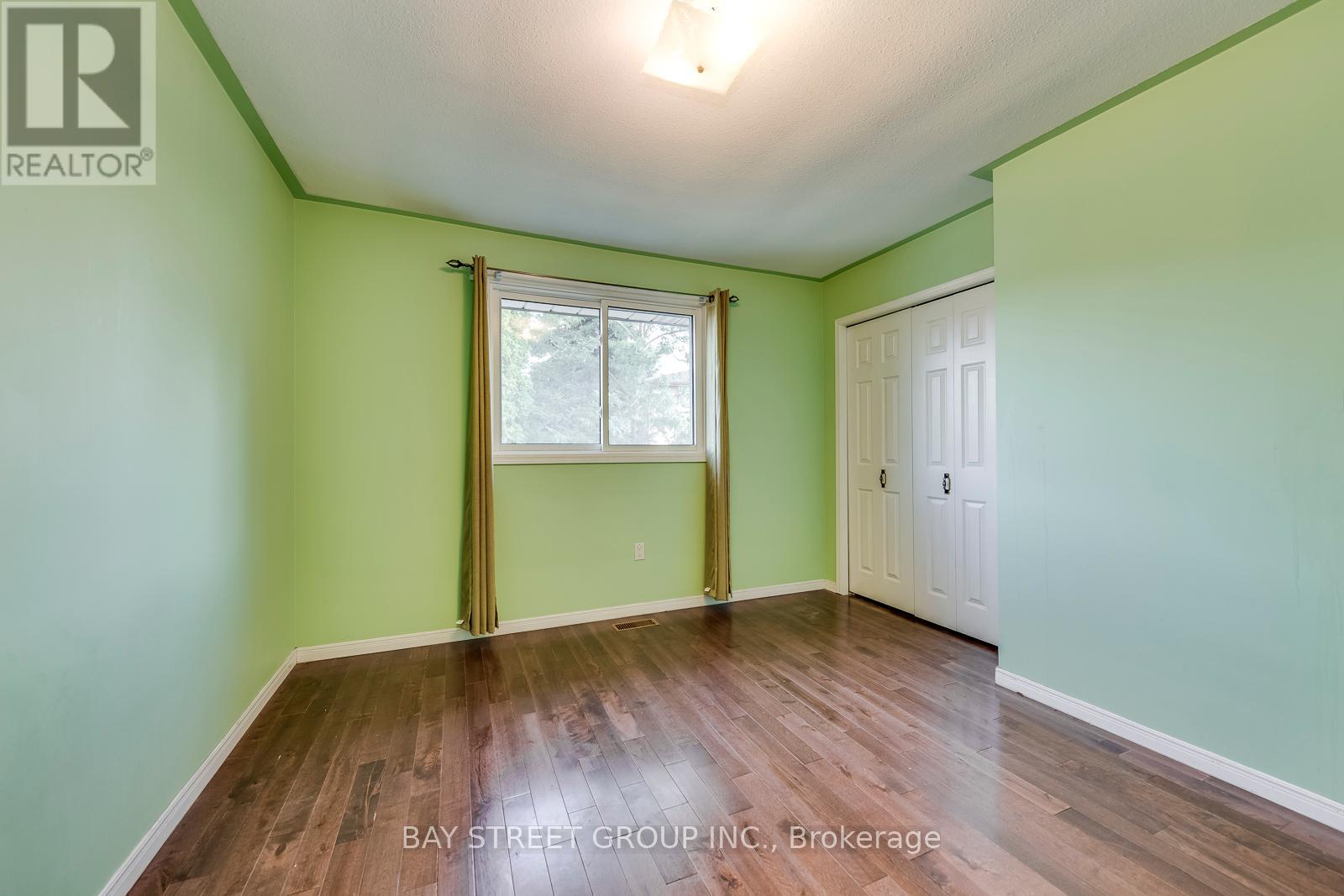 55 Milano Court, Hamilton, Ontario  L9C 6W9 - Photo 23 - X12210361