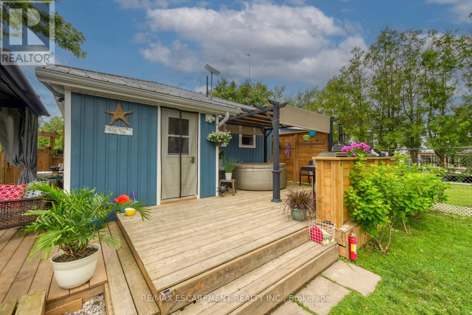 10 11th Street, Haldimand, Ontario  N0A 1P0 - Photo 20 - X12210395
