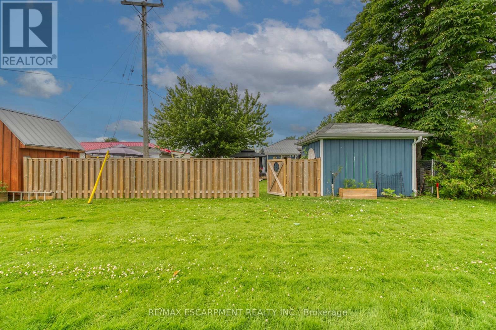 10 11th Street, Haldimand, Ontario  N0A 1P0 - Photo 26 - X12210395