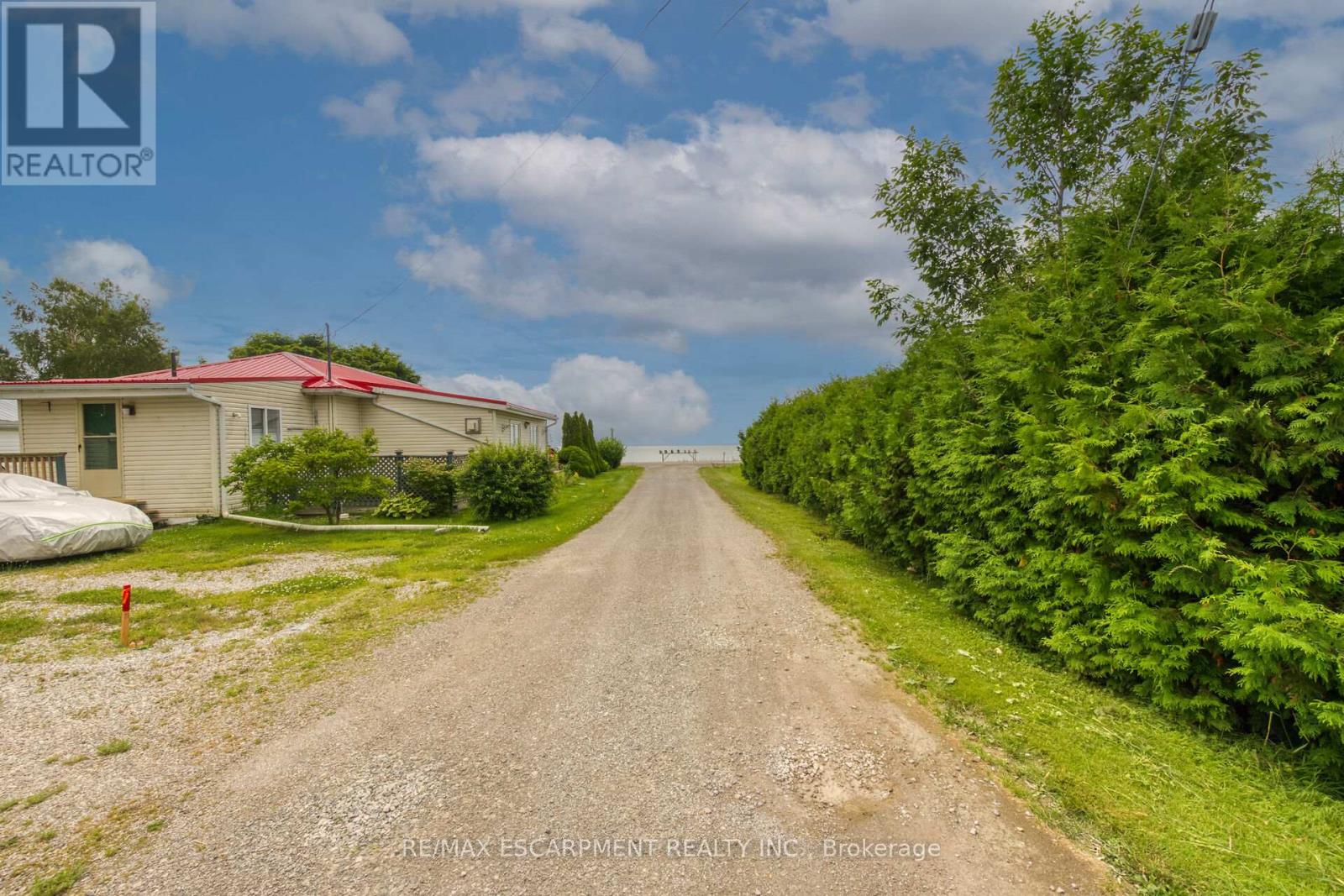10 11th Street, Haldimand, Ontario  N0A 1P0 - Photo 27 - X12210395
