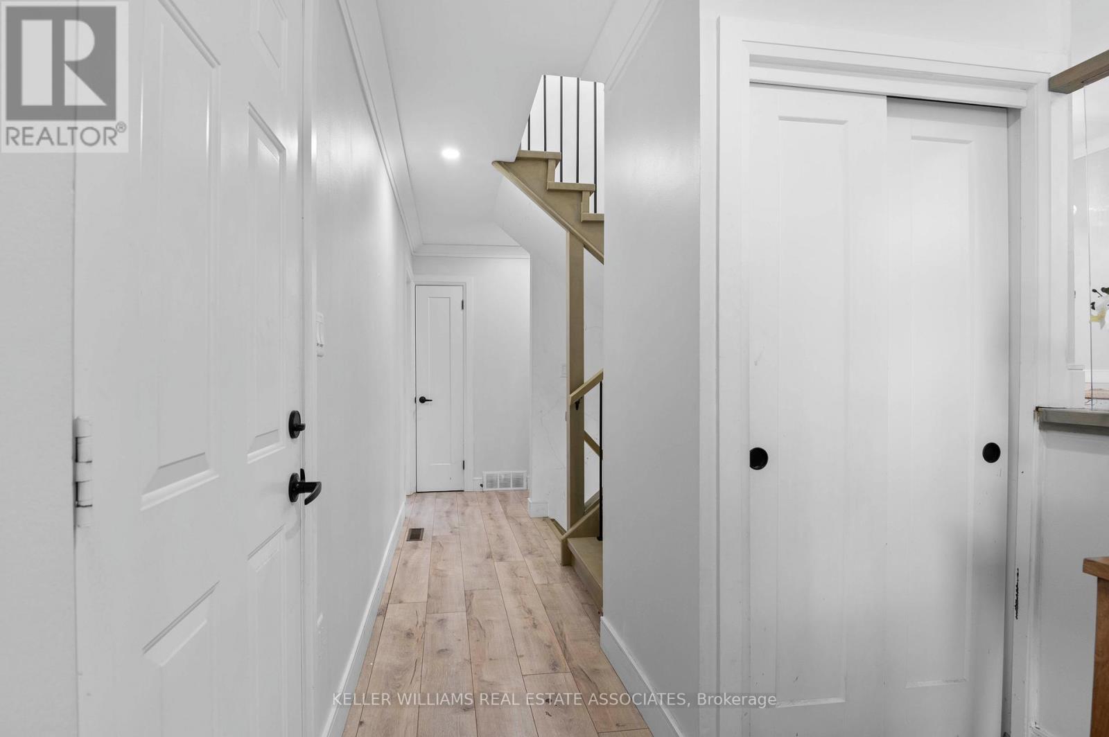 1236 Avonlea Road, Cambridge, Ontario  N3H 4Z8 - Photo 6 - X12210415
