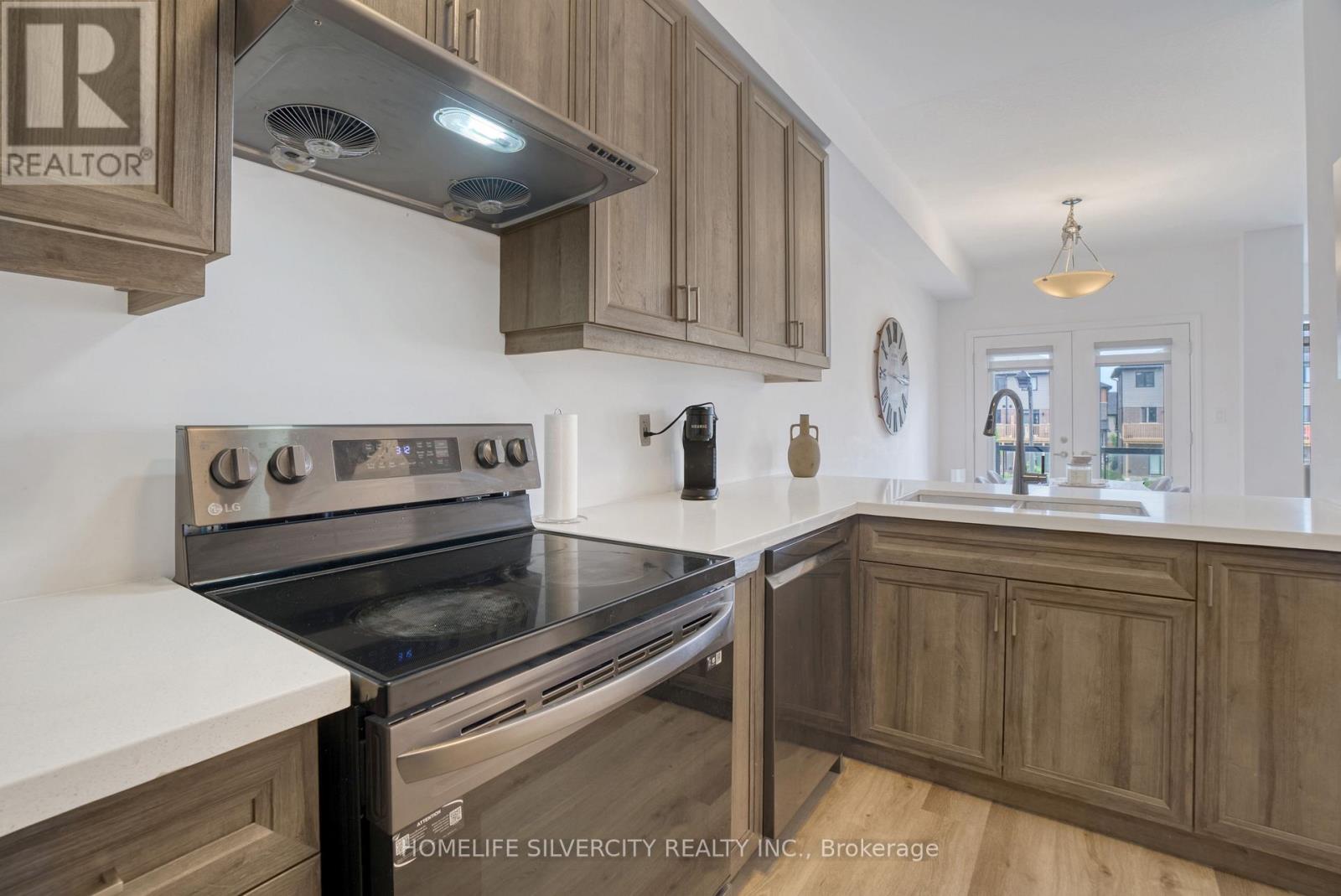 119 - 461 Blackburn Drive, Brantford, Ontario  N3T 0W9 - Photo 15 - X12210422