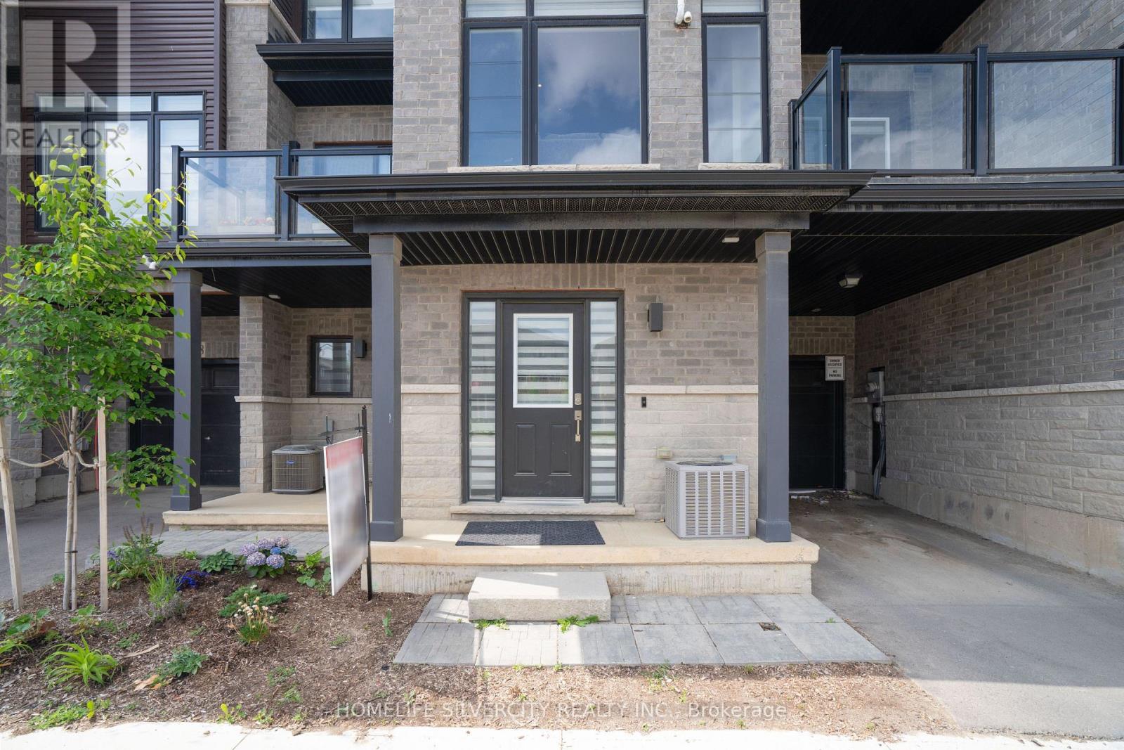 119 - 461 Blackburn Drive, Brantford, Ontario  N3T 0W9 - Photo 3 - X12210422