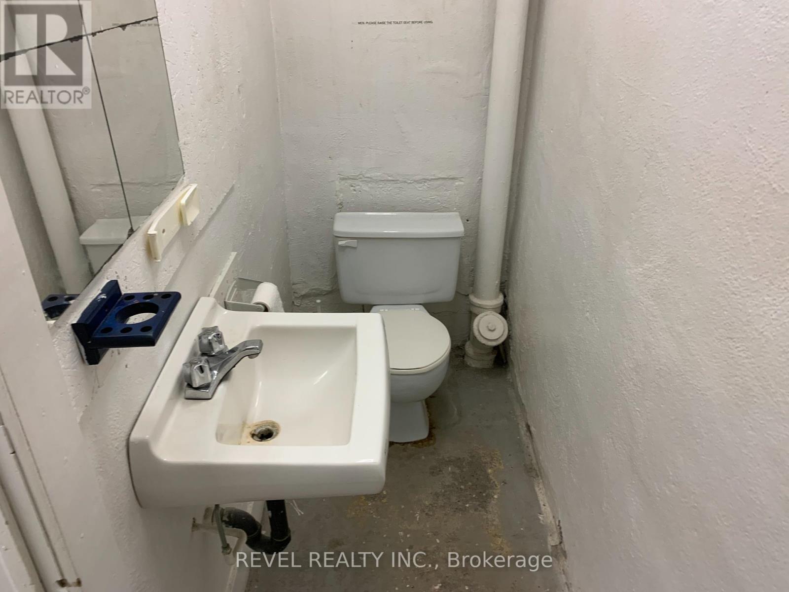 Unit 3 - 184 Third Avenue, Timmins, Ontario  P4N 1C8 - Photo 2 - T12210478