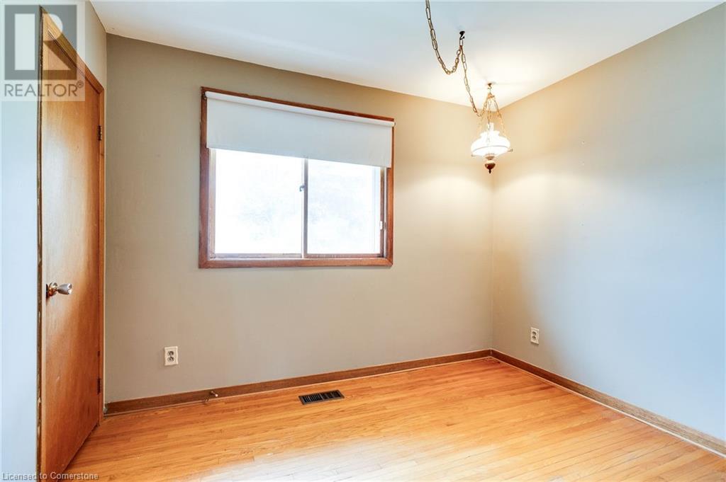 5349 Spruce Avenue, Burlington, Ontario  L7L 1N4 - Photo 22 - 40739708