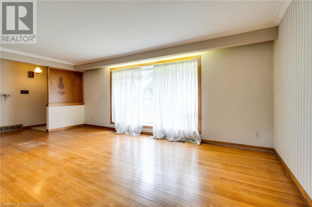 5349 Spruce Avenue, Burlington, Ontario  L7L 1N4 - Photo 11 - 40739708