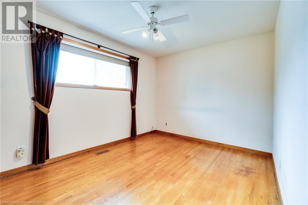 5349 Spruce Avenue, Burlington, Ontario  L7L 1N4 - Photo 19 - 40739708