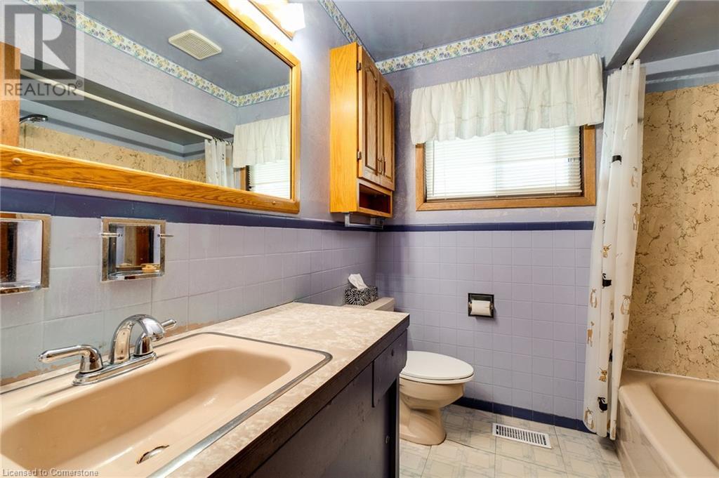 5349 Spruce Avenue, Burlington, Ontario  L7L 1N4 - Photo 23 - 40739708